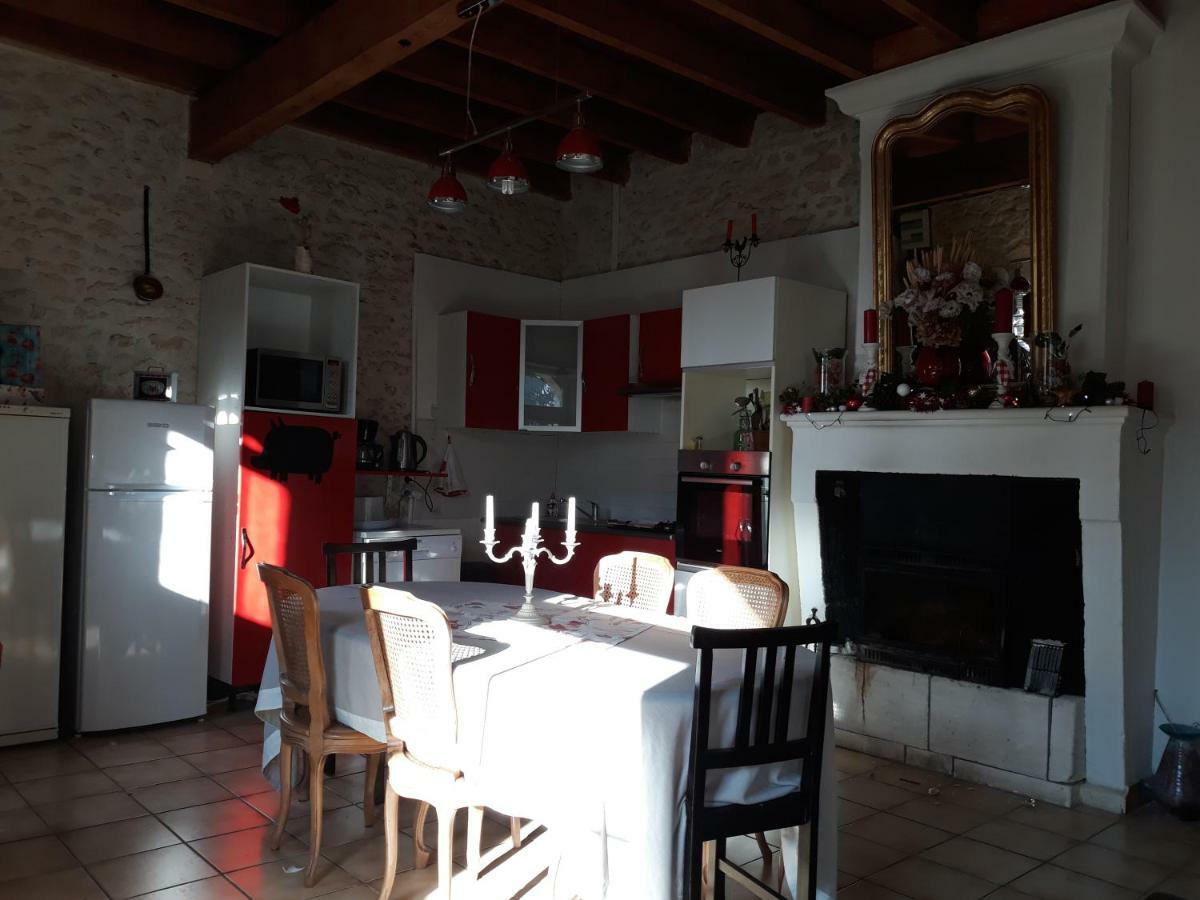 Les Demeures De La Laigne Allas-Bocage Exterior foto